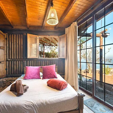 度假居 In Tenerife With Private Garden *