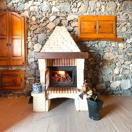 In Tenerife With Private Garden Ferienhaus