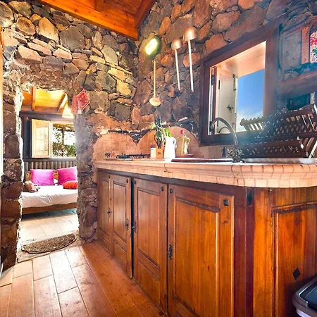 In Tenerife With Private Garden Nyaraló *